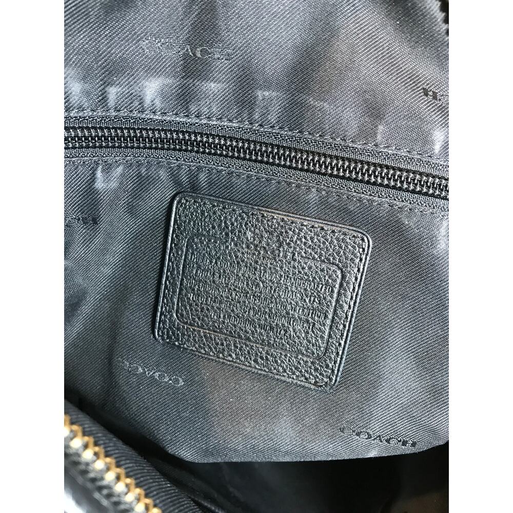 Coach Hobo Shoulder Bag in Black Pebbled Leather EUC - Picture 6 of 9